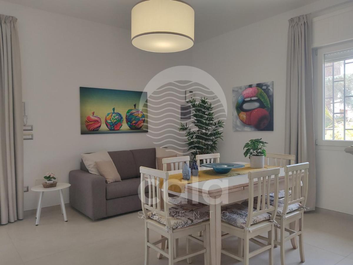 トッレ・ラピッロ Apples House By Cala Salentoヴィラ エクステリア 写真